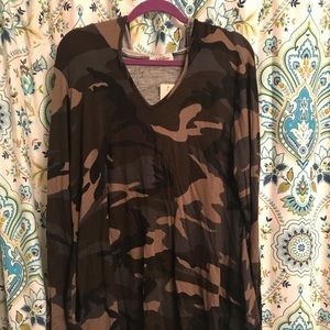 Light weight fatigue women’s hooded sweat suit